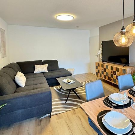 3 Zimmer Apartment, 90 Qm, Ruhig Und Zentrumsnah, Max 6 Pers, 15 Qm Balkon , Private Garage, Internet 1000 Mbit Зіндельфінген Екстер'єр фото