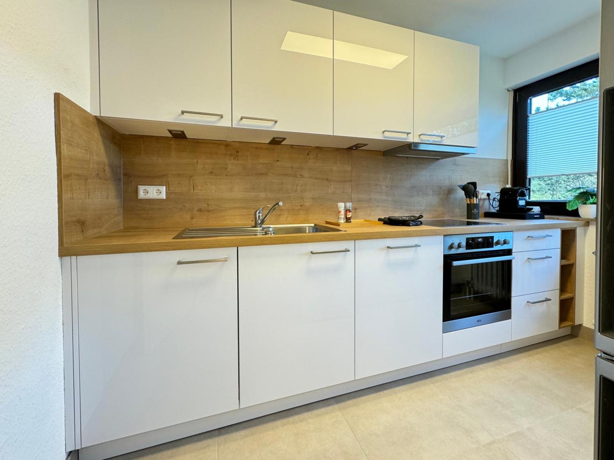 3 Zimmer Apartment, 90 Qm, Ruhig Und Zentrumsnah, Max 6 Pers, 15 Qm Balkon , Private Garage, Internet 1000 Mbit Зіндельфінген Екстер'єр фото